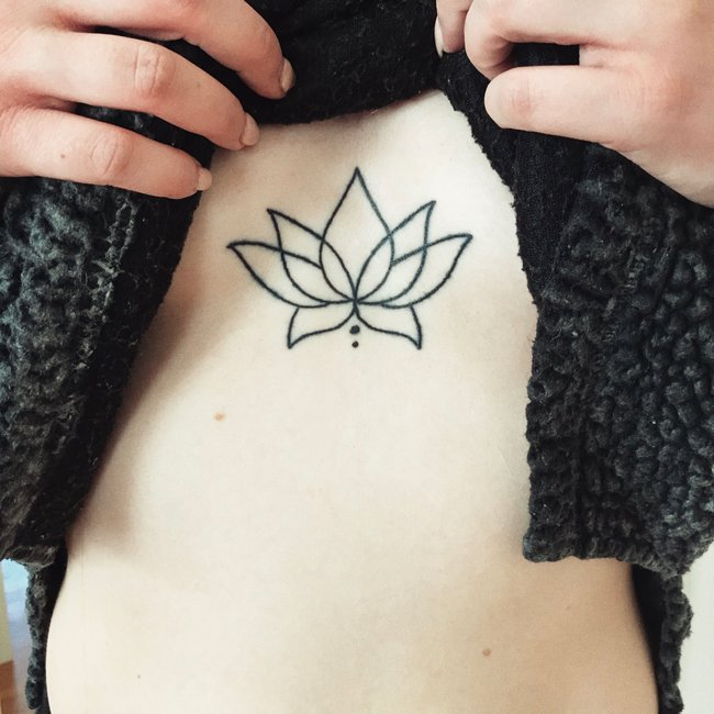 Lotusblumen Tattoo