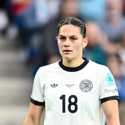 Giovanna Hoffmann: Hat die Fußballspielerin einen Freund?