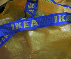 Simpler Ikea-Hack: Dieser DIY-Beistelltisch ist im Handumdrehen fertig