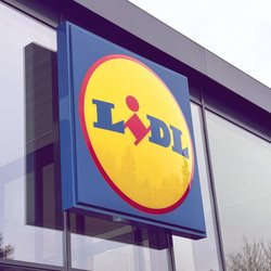 Dieser 10-Euro-Rock von Lidl ist das perfekte Teil für Silvester