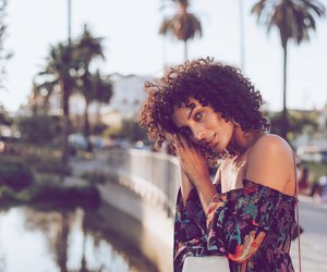 Der Curly Bob ist die Trendfrisur für Frauen mit Locken