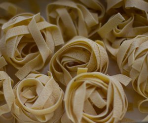 Die richtige Aussprache von Tagliatelle – einfach erklärt!