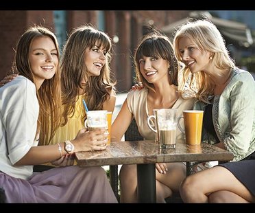 Frauen freunden