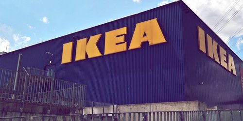 Weihnachtlicher Glanz: Die stilvolle Schüssel von Ikea für deinen Festtagstisch