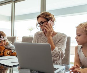 Zwischen Windeln und Karriere: 5 Working Moms berichten