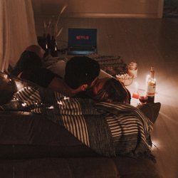 Die besten Serien für Paare zum Streamen auf Netflix, Amazon und Co.