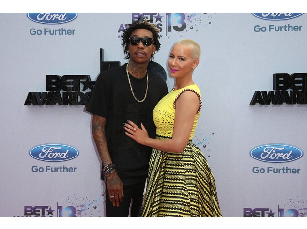 Amber Rose und Wiz Khalifa posieren gemeinsam Amber Rose und Wiz Khalifa posieren gemeinsam