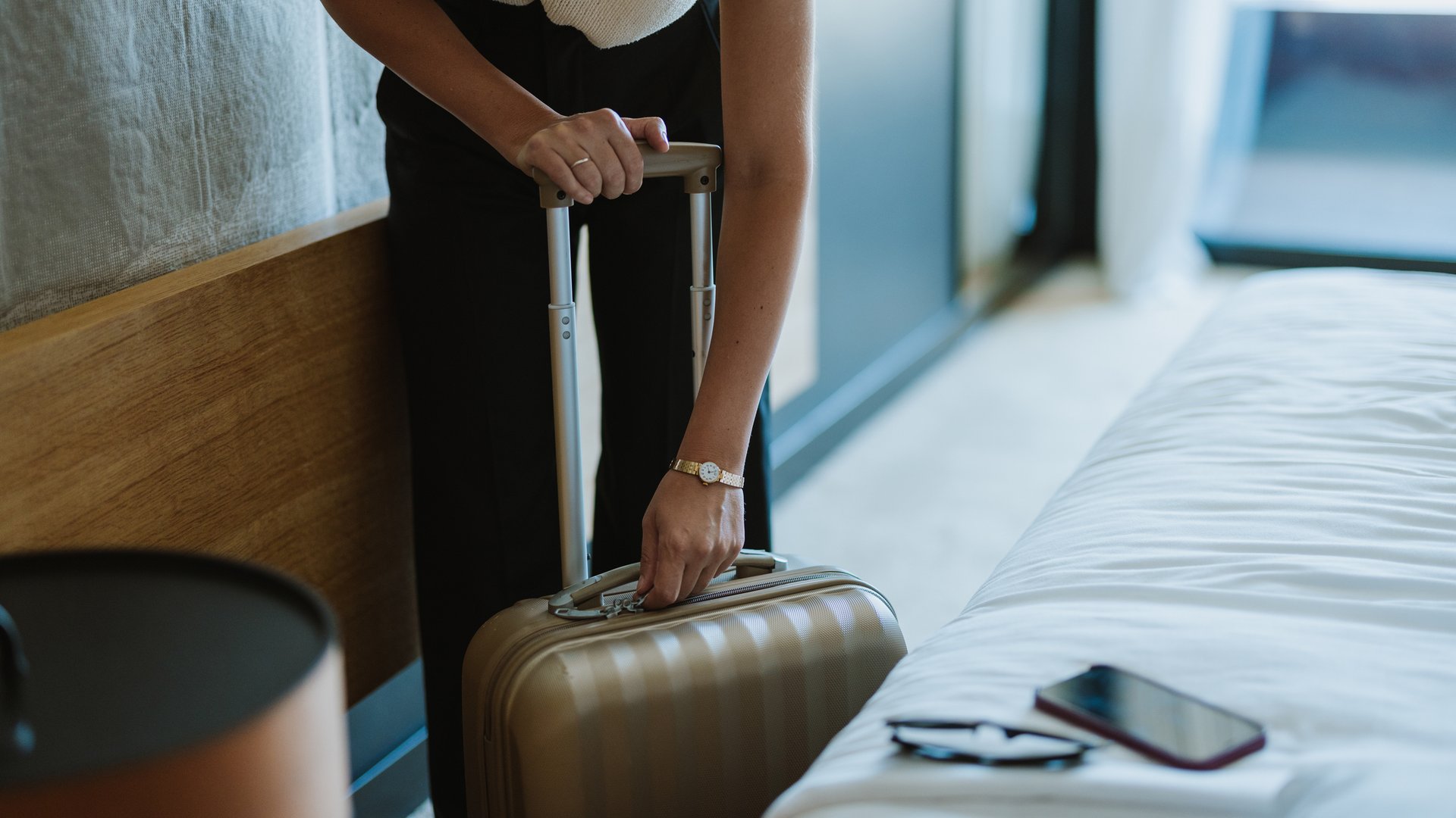 Reisen-neu-definiert-Darum-ist-ein-Tumi-Koffer-dein-perfekter-Begleiter