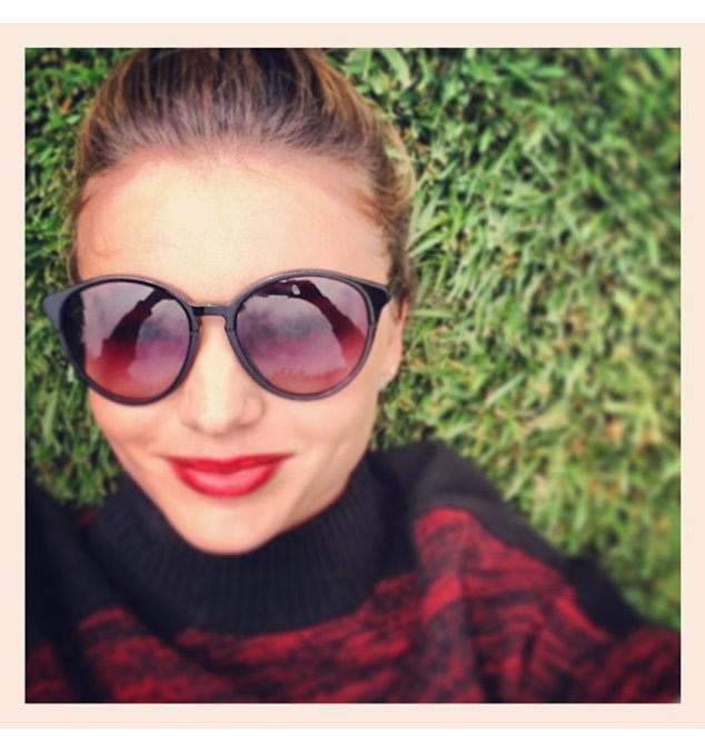 Miranda Kerr mit Sonnenbrille Miranda Kerr mit Sonnenbrille