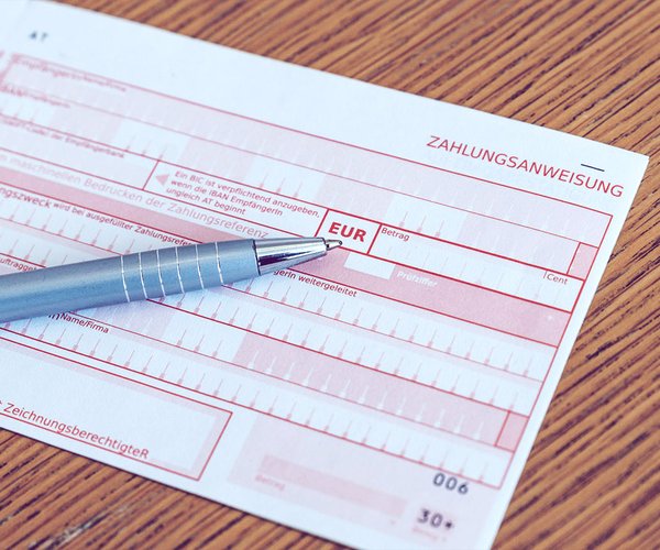  42 lustige Filmtitel zum Wegschmeißen Bildidee 