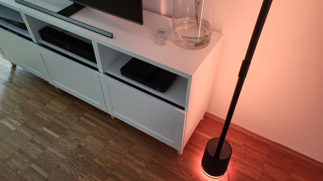 Lichtdesign für besondere Akzente im Raum: Govee Smart Lamps mit Smart Home verbinden.