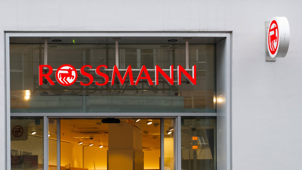 Bei Rossmann gibt es jetzt eine schicke Aufbewahrungsbox.