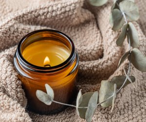 Festliche Stimmung: Die LED-Kerze von Jysk bringt Weihnachtszauber ins Zuhause