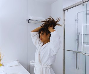 So pflege ich meine Afro-Locken: Produkte und Tipps, die wirklich helfen