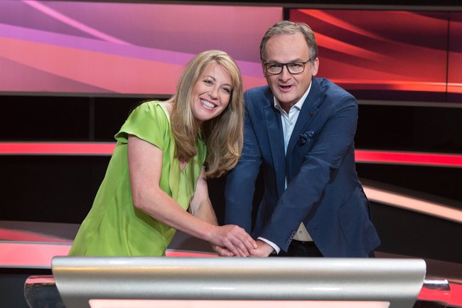 Anne Gesthuysen und Frank Plasberg beim „Paarduell“ 2016