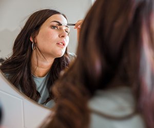 9 Make-up-Tricks, die Lücken in den Augenbrauen unsichtbar machen