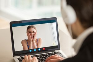 Skypen fernbeziehung Skypen fernbeziehung