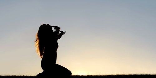 Diese 3 Sternzeichen müssen sich im Juni gewissen Dingen aus ihrer Vergangenheit stellen