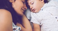 Schlafbedarf: Wie viele Stunden Schlaf braucht mein Kind?