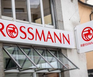 Rossmann-Highlight: Dieser pinke LED-Kosmetikspiegel begeistert alle