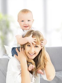 Bald wird Dein Baby krabbeln können Bald wird Dein Baby krabbeln können