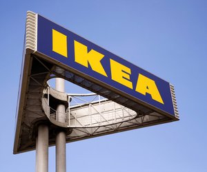 Weihnachts-Hack: Mit diesen Ikea-Produkten zauberst du eine wunderschöne Tisch-Deko