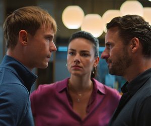 Neu bei Netflix: Janina Uhse beim Spieleabend mit ihrem Ex-Freund