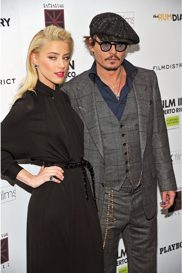 Johnny Depp und Amber Heard sollen die ganze Zeit über zusammen gewesen sein Johnny Depp und Amber Heard sollen die ganze Zeit über zusammen gewesen sein