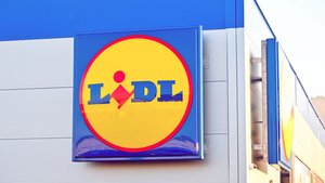 Designer-Look zum Discounter-Preis: Diese Leder-Pantoletten von Lidl sehen richtig elegant aus