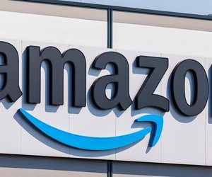 Hochwertiges Design zum Schnäppchenpreis: Die Rattan-Kommode mit 2 Türen von Amazon