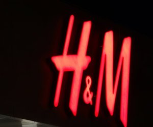 Dieses Baumwollkleid von H&M würde Hermine Granger gut stehen