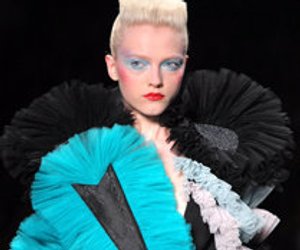 Fashion Week Paris: Tüll erschafft Wunderwerke bei Victor & Rolf