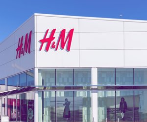Großer H&M-Sale: Bei diesen Bestsellern kannst du jetzt richtig sparen