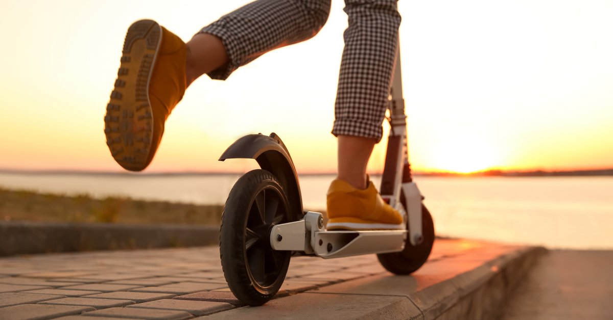 Grenzen Regeln Ab Wann Darf Man E Roller Fahren