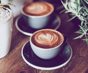 Gesund & lecker: 7 Gewürze, die deinen Kaffee noch besser machen