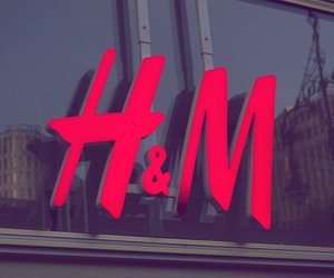 Schicke Fransen: Diese H&M Trendteile peppen jedes Outfit auf