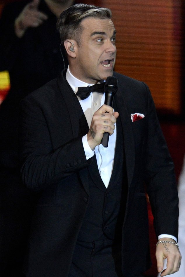 Robbie Williams im schicken Smoking Robbie Williams im schicken Smoking