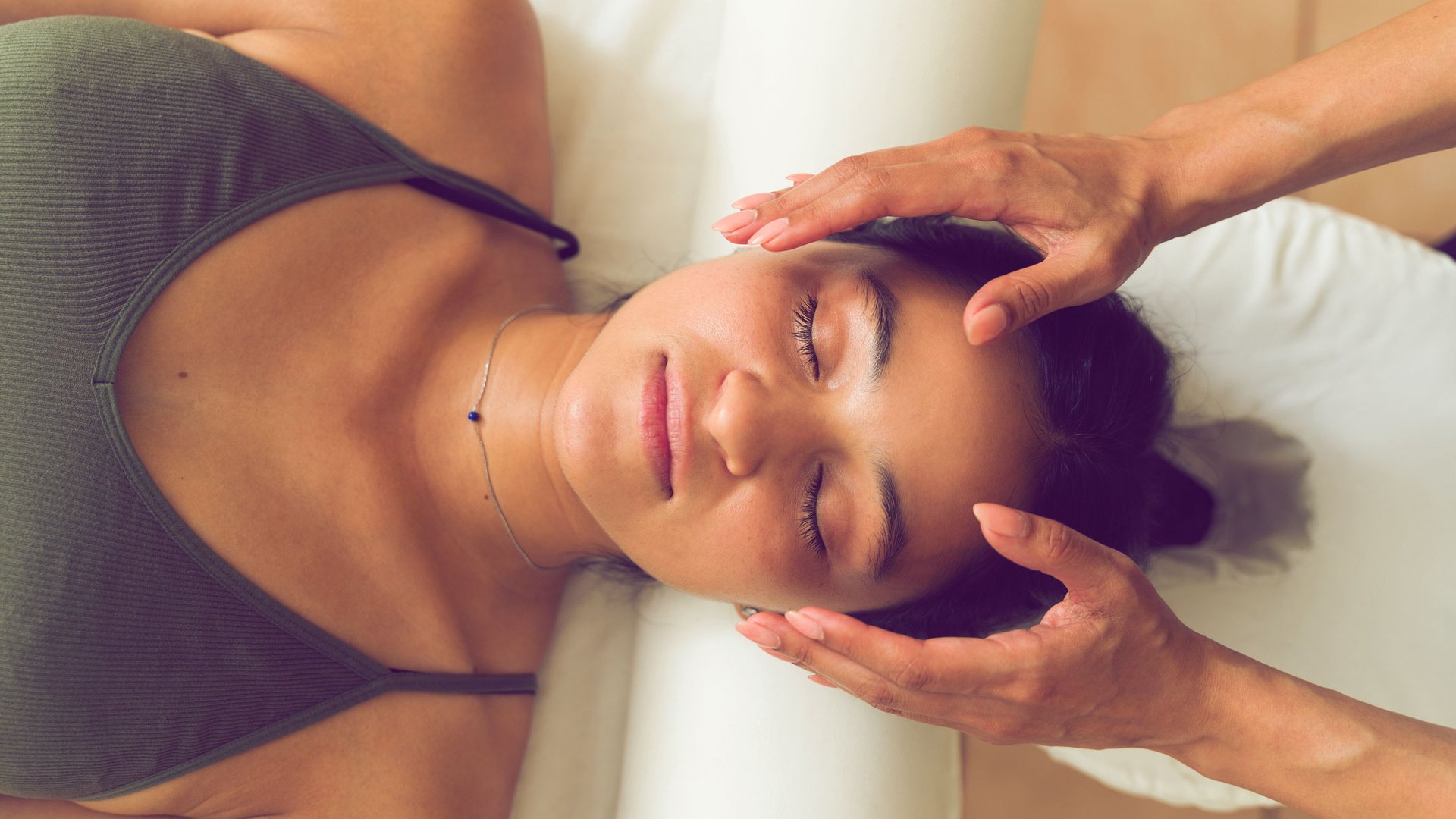 Keine-Migr-ne-mehr-dank-Reiki-Das-sind-meine-ehrlichen-Erfahrungen-mit-der-spirituellen-Heilmethode