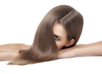 Anti Schuppen Shampoo sorgt für glänzendes Haar Anti Schuppen Shampoo sorgt für glänzendes Haar