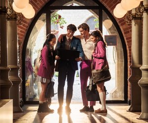 Unerwarteter Cast-Wechsel bei  „Maxton Hall“ in Staffel 2 – und viele neue Gesichter