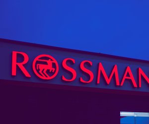 Diese Schneeflocken-Lichtergirlande von Rossmann ist ein echter Weihnachtstraum