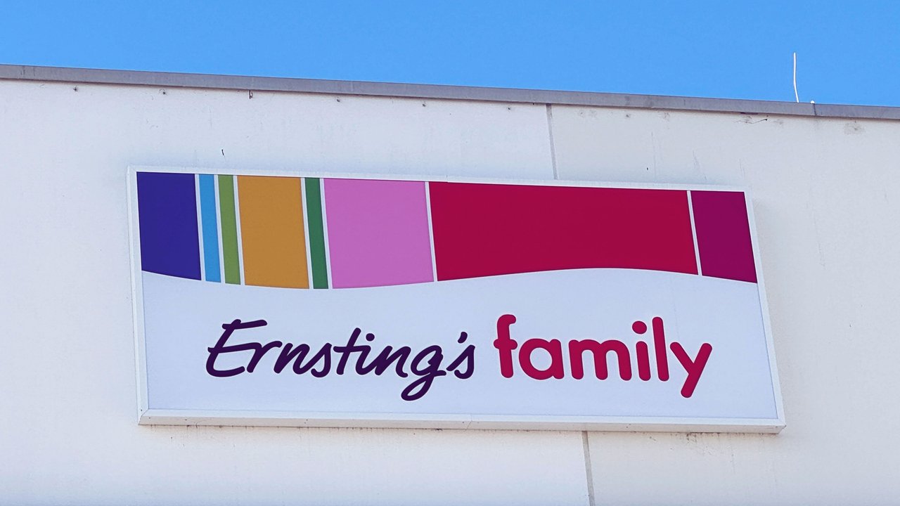 Ernsting's family Logo