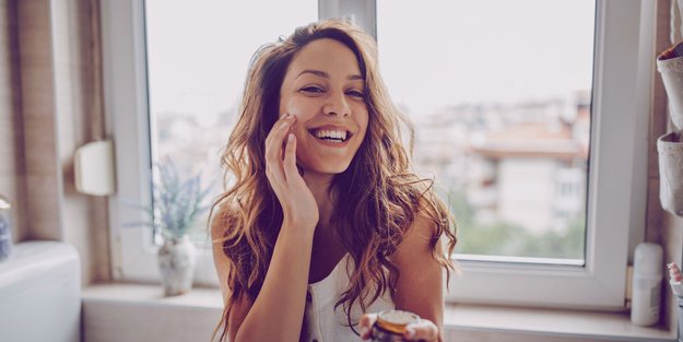 Warum Retinol in der Stillzeit schädlich sein kann & die besten Alternativen