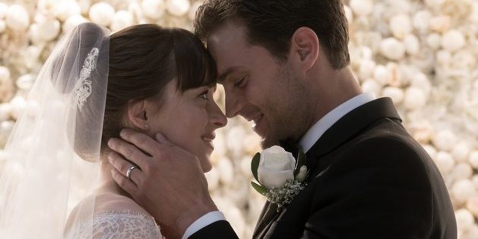 Netflix Hit 365 Dni Vs Fifty Shades Of Grey Welcher Film Gewinnt Desired De