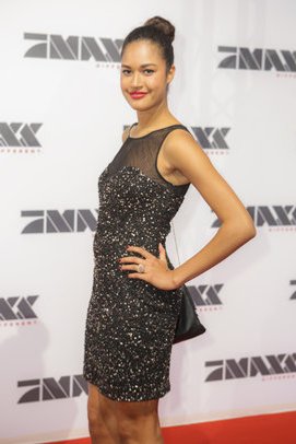 GNTM: Lovelyn ganz elegant GNTM: Lovelyn ganz elegant