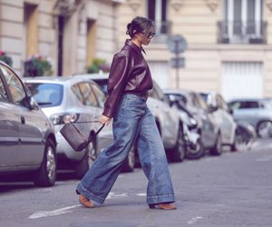 Trendfarbe Burgunderrot: Bonprix hat die coolste Jacke für den Herbst 2025
