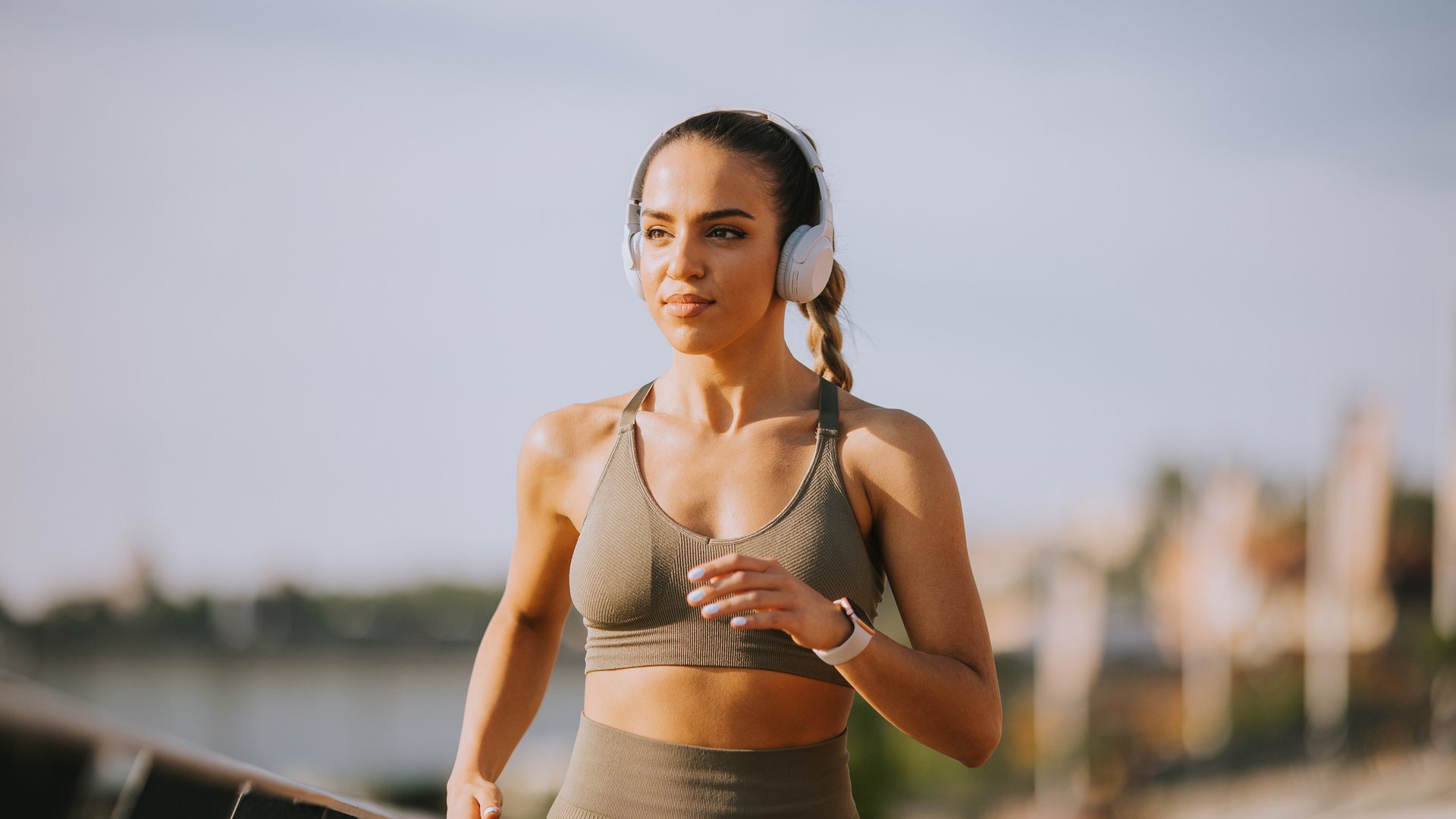 5-Bonprix-Essentials-mit-denen-du-sportlich-ins-neue-Jahr-startest