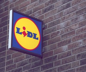 Magie der Feiertage: Mit dem Weihnachtsbaum von Lidl zieht Adventsfreude ein