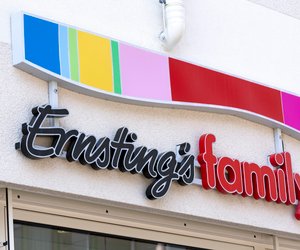 Praktisch für Büro und Uni: Die Silikon-Dose von Ernsting's family hat Platz für deine Lieblings-Snacks