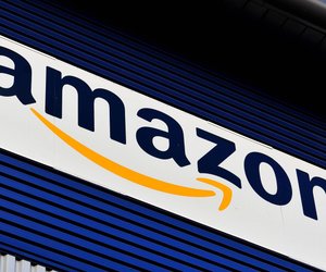 Diesen Bestseller-Kurzflor-Teppich von Amazon bekommst du jetzt im Angebot